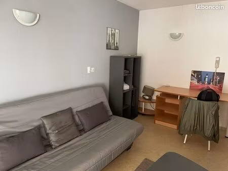 studio meublé étudiant – la rochelle les minimes – à deux pas du but et des universités