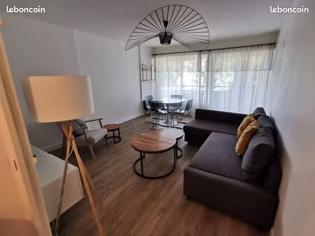 ? t4 meublé lumineux – 2 balcons – quartier champvert situé au 3e étage avec ascenseur  id