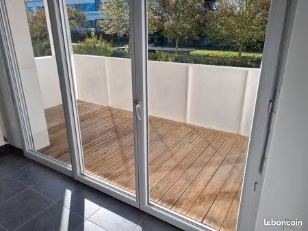 location t2 plaisant & lumineux avec terrasse + clim ☀️