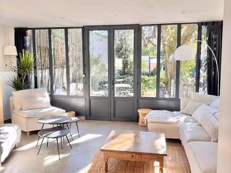 maison de village pleine de charme – rénovée  meublée  au calme absolu