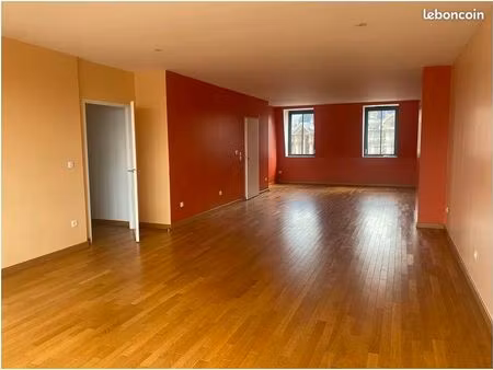 appartement 4 pièces 150 m²