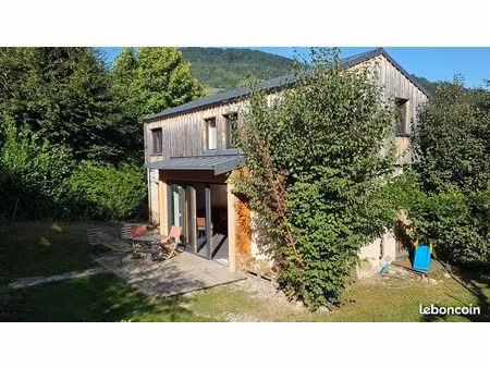 maison 2 pièces 49 m²