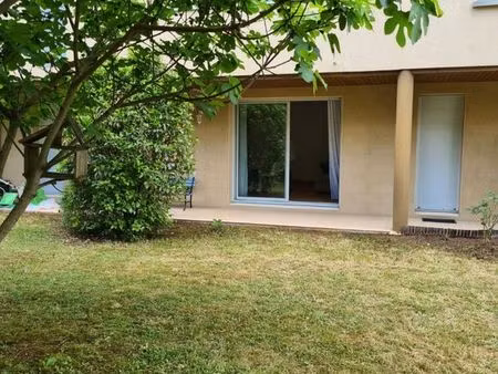 centre figeac t3 terrasse et jardin