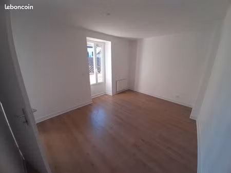 appartement t2 centre ville mussidan