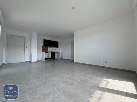 location appartement 2 pièces 44m² arles 13200