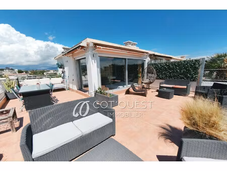 location appartement 2 pièces 48m² nice 06200