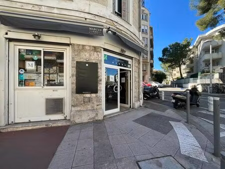 location local commercial 26m² nice 06100