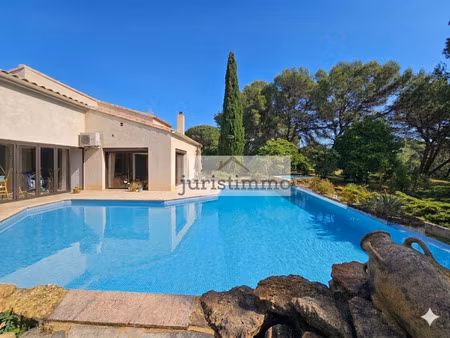 propriete coup de coeur composee de deux maisons avec piscine panoramique sur 4870m²