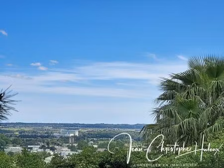 30900 nimes terrain à bâtir de 1000 m2 environ