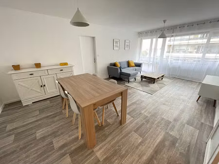 talence- 19  rue roustaing-résidence gambetta- 3pp meublé-balcon/parking