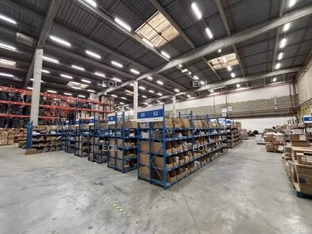 location entrepôt saint ouen l aumone 95310 5914m²