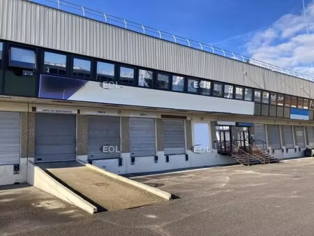 location entrepôt vitry sur seine 94400 896m²