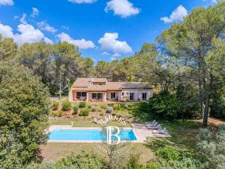 maison de prestige de 235 m2 en vente aix-en-provence  provence-alpes-côte d'azur