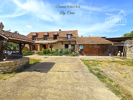 charmante grange rénovée d'environ 117 m² habitables au c?ur du