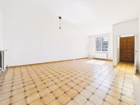 vente maison 3 pièces  98.30m²  neuville