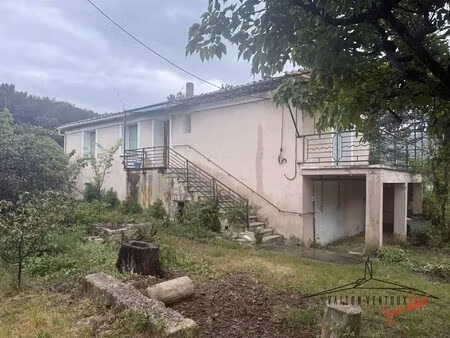 maison sur terrain 1431 m2