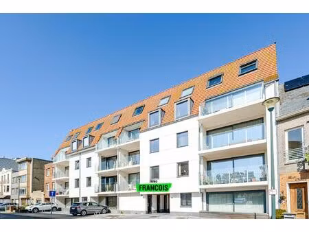 appartement te koop in bredene met 2 slaapkamers