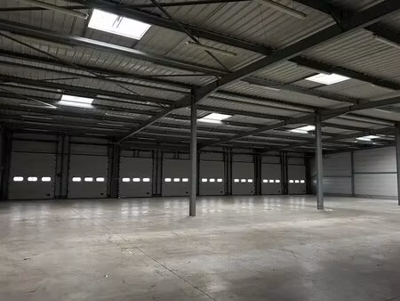 location local d’activités douai 59500 569m² à 1654m²