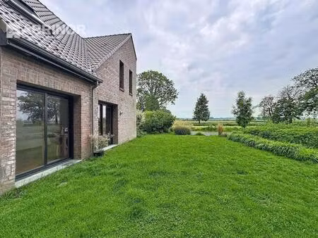 achat maison 4 pièces 119m² camphin en pevele 59780