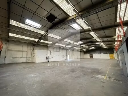 location local d’activités le pont de claix 38800 1360m²