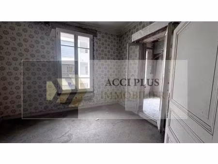 immeuble 15 pièces 359 m²