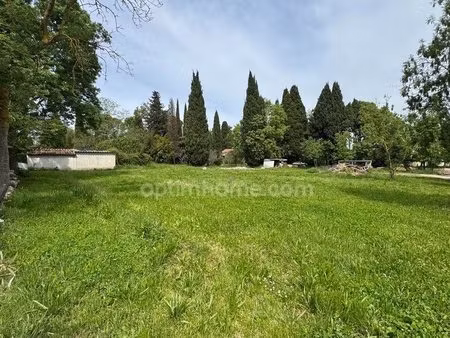 ensemble immobilier à saint remy de provence