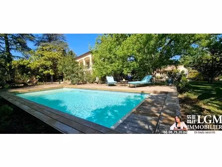 aix en provence-granettes - bastide provençale de charme et dépendances