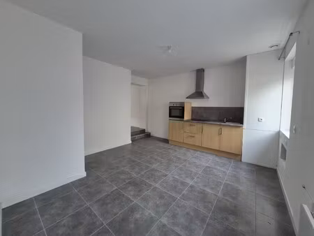 location maison 2 pièces 63m² poix du nord 59218