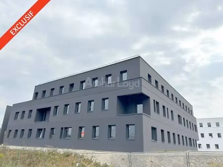 location bureaux 121 m² à 1 542 m²
