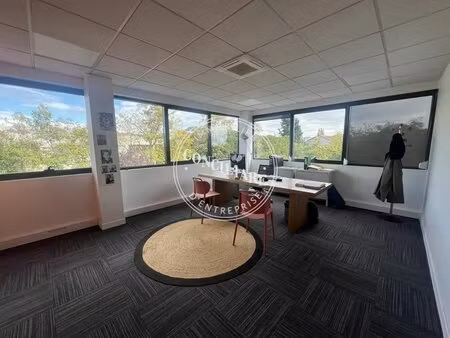 location bureaux 13 m² à 24 m²