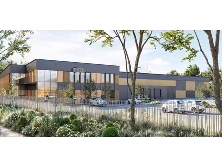 vente local d’activités sance 71000 2826m²