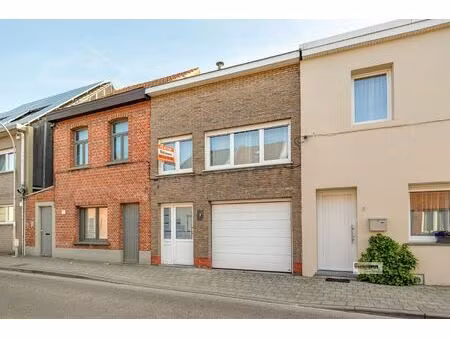huis te koop in brasschaat met 2 slaapkamers