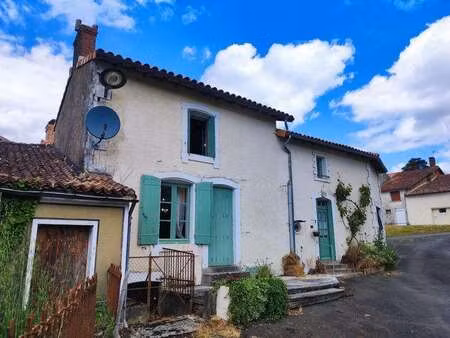 vente maison à clavé (79420) : à vendre / 125m² clavé