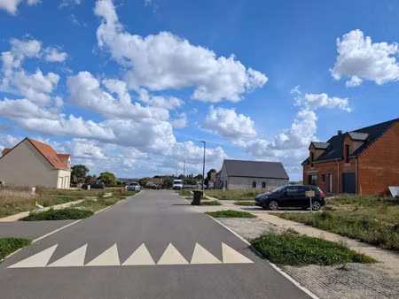 terrain à bâtir de 701 m² à pierres (28)