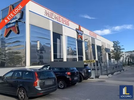 location commerce mougins 06250 327m²