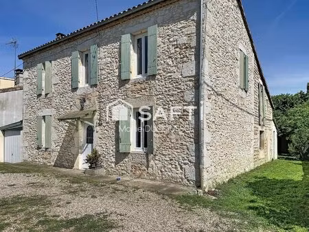 maison en pierre proche commodités