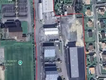 vente entrepôt merpins 16100 4885m²
