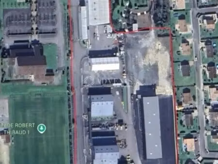 vente entrepôt merpins 16100 4885m²