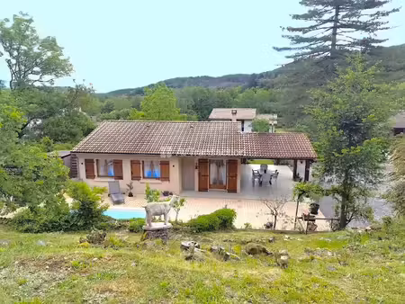 vente maison 4 pièces 86 m² à jaujac (07380)  319 000 €