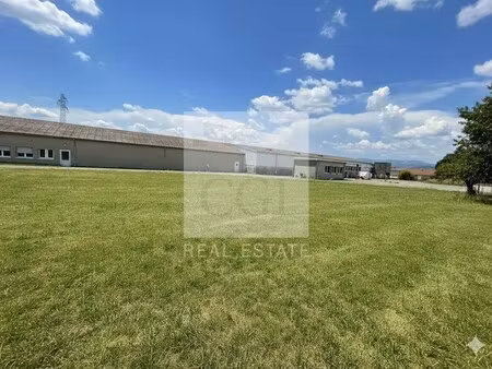 vente local d’activités le grand lemps 38690 2100m²