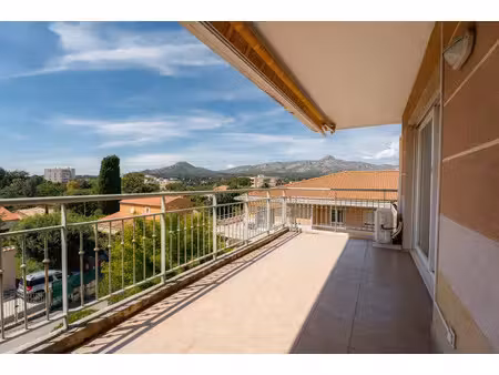 vente appartement aubagne 13400 - - surface privée