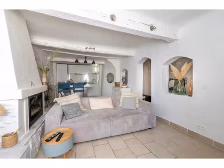 vente maison 5 pièces 143 m² à signes (83870)  340 000 €