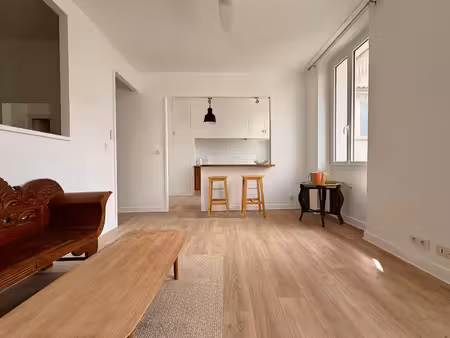 vente appartement 2 pièces 42m2 marseille 7eme (13007) - 229000 € - surface privée