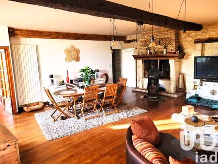 vente maison à eymouthiers (16220) : à vendre / 265m² eymouthiers