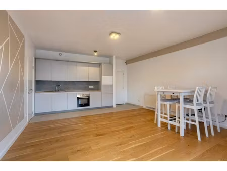 appartement te koop in dilbeek met 3 slaapkamers