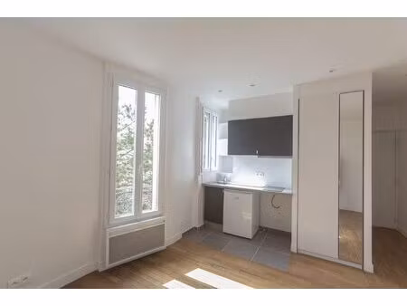 location appartement 1 pièce 19m² colombes 92700