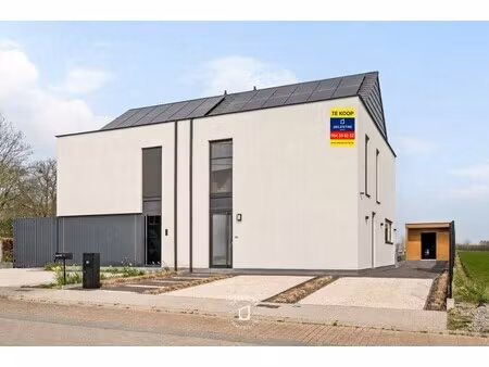 huis te koop in nederhasselt met 3 slaapkamers