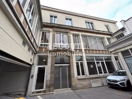 location bureaux 189 m²