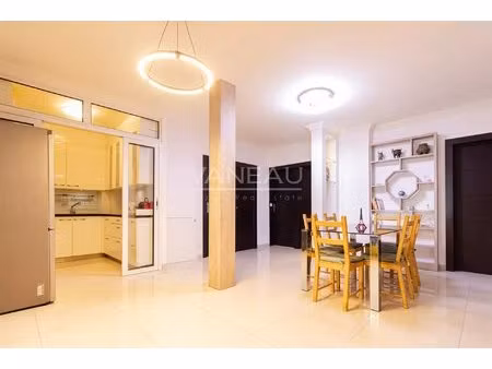 paris xvie - porte dauphine - appartement spacieux de 4 chambres
