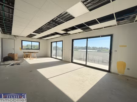 bouillargues - bureaux 110m2 + 4 places de stationnement